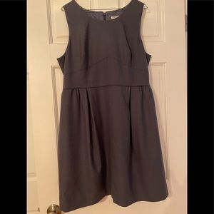 Grey suiting dress, worn once. Has pockets!